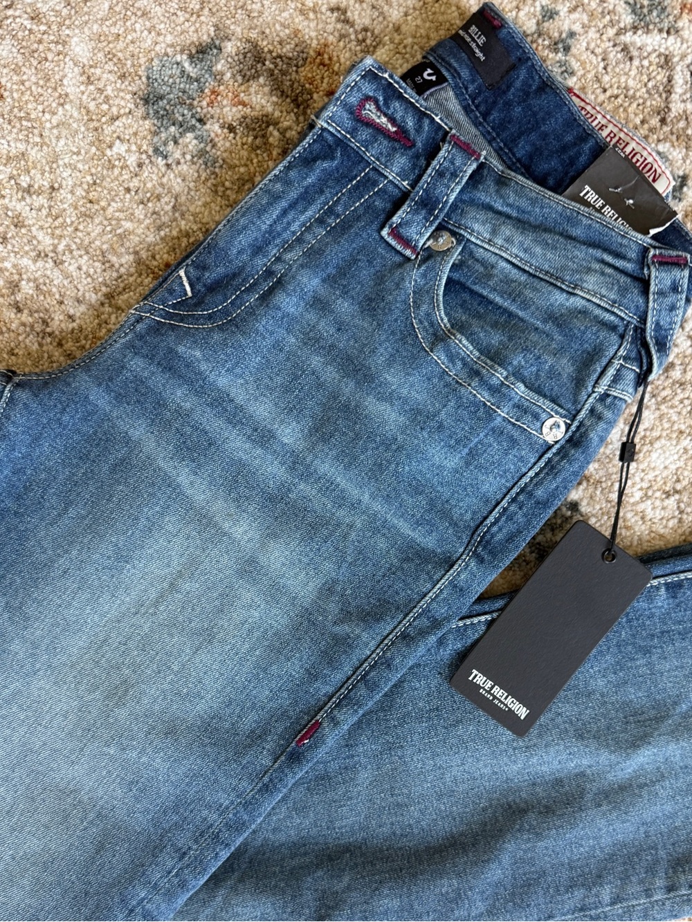 Nwt! True Religion Billie mid-rise straight Blue Denim - NWT!